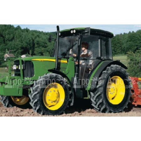 Многофункциональный минитрактор John Deere 5615 в Ставрополе