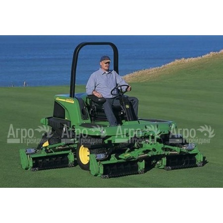 Бензиновая газонокосилка  для фейрвея Jonh Deere - 1905  в Ставрополе