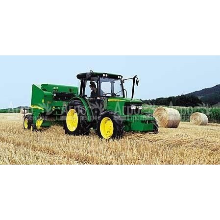 Многофункциональный минитрактор John Deere 5215 в Ставрополе
